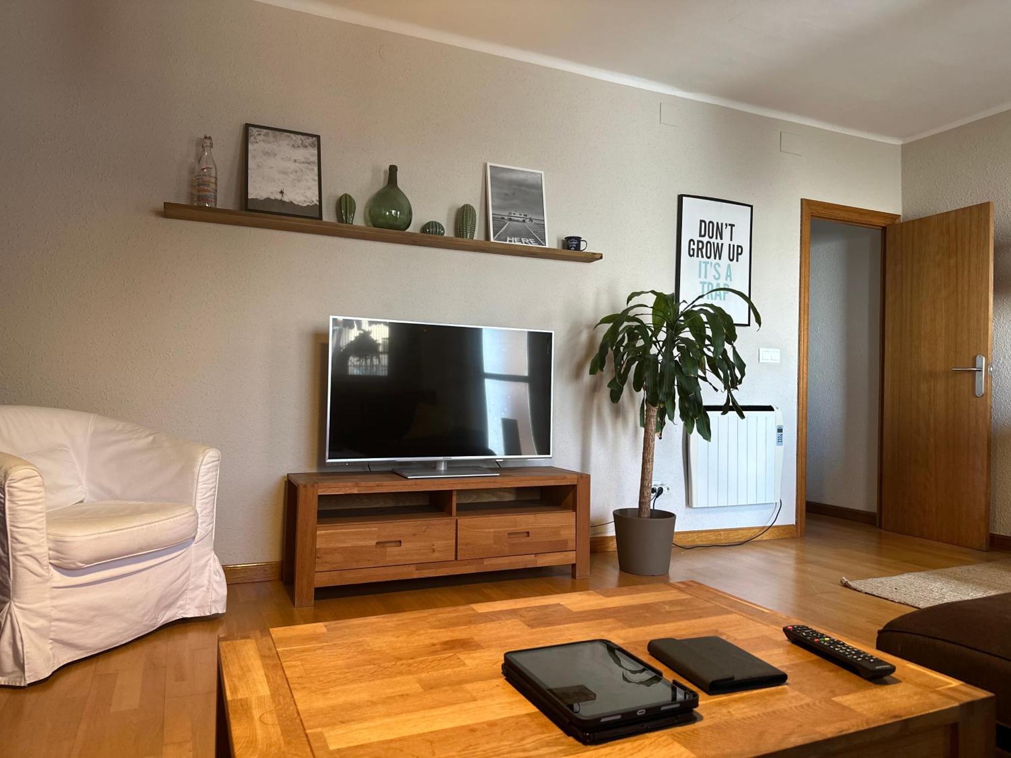 Moderno Apartamento En El Centro فيلانوفا إي لا خيلترا المظهر الخارجي الصورة